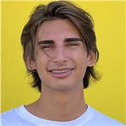 Étudiant bilingue LSF donne des cours de maths collège lycée à des jeunes entendants ou sourds